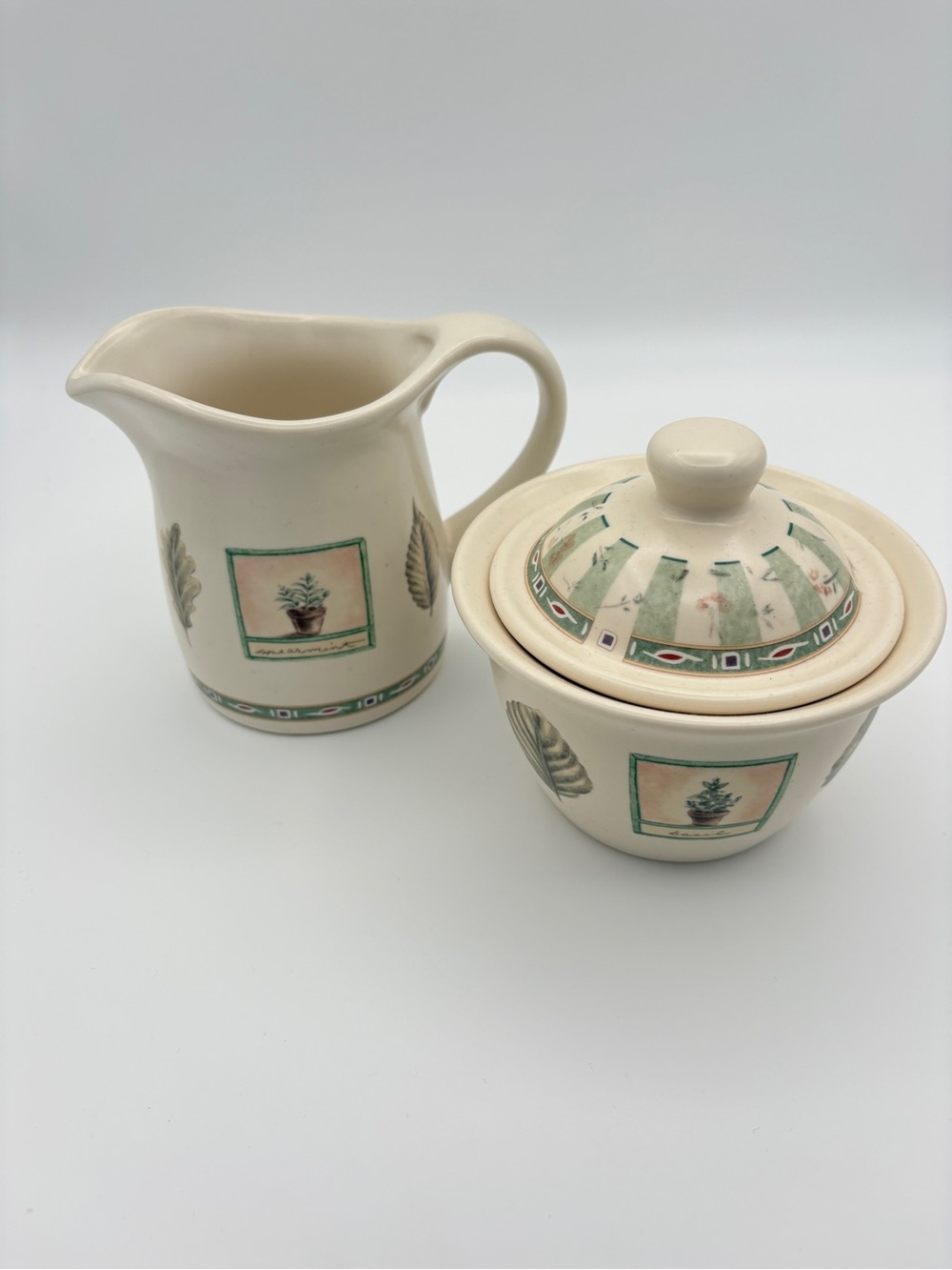 Portfolio by Pfaltzgraff Naturewood Sugar Bowl and Creamer